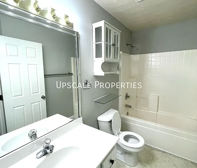 821 Gerardi Rd — Photo 11