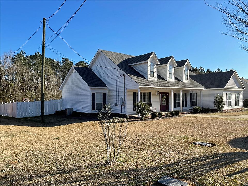 1st image of 945 Melanie Ln