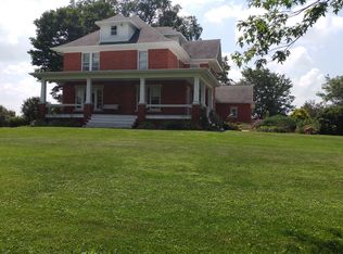 2854 Highway 3, Colesburg, IA 52035
