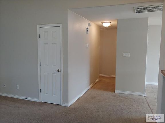 4th image of 2924 Regency