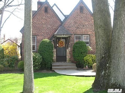 1st image of 1535 Kenneth Ave