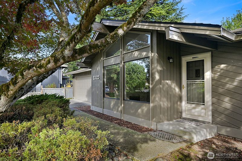 2nd image of 2322 View Ridge Drive
