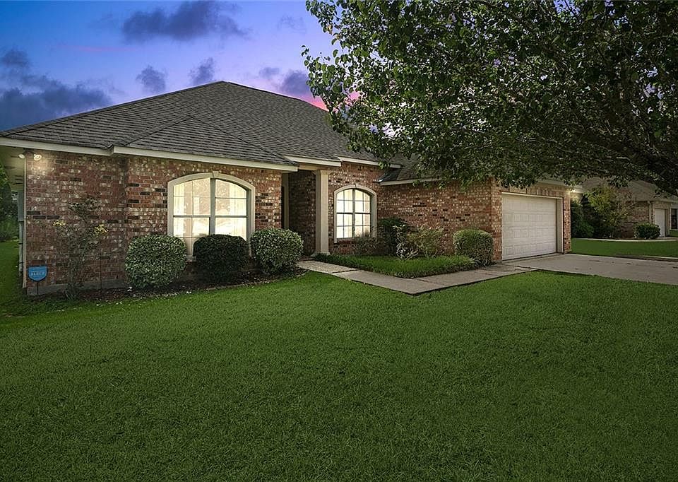 1st image of 39616 Bedico Trace Blvd