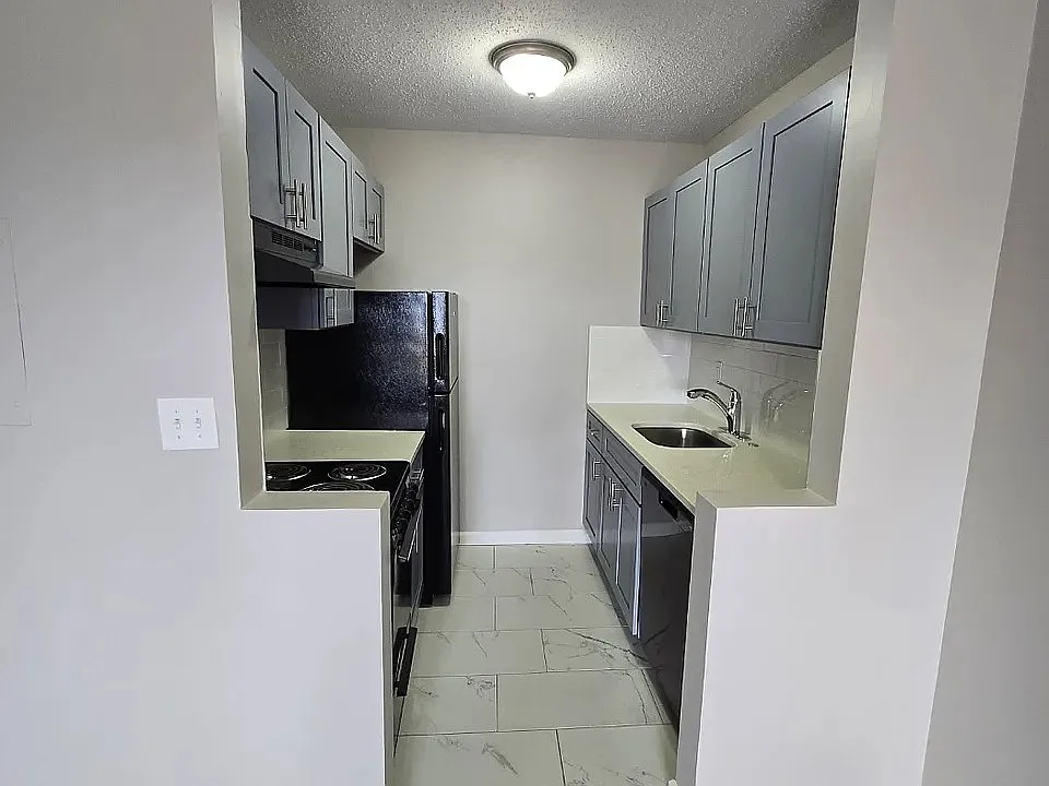 1 bed, $1,975 — Photo 3