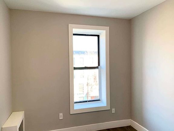 5th image of 238 E 116th St #22A