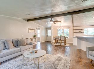 8812 High Lake Rd, Alvarado, TX 76009