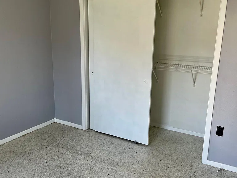 1057 Congress St — Photo 11