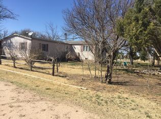 3608 25 Rd, Cimarron, KS 67835