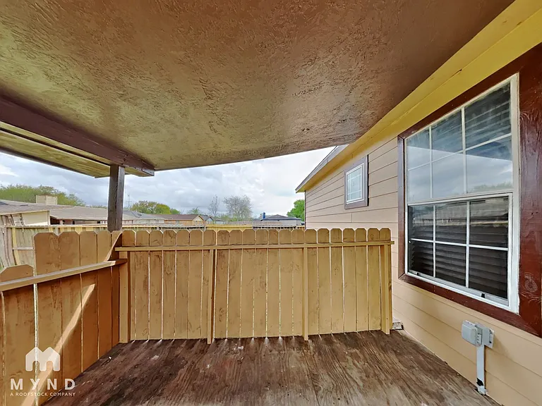 11807 Roandale Dr — Photo 19