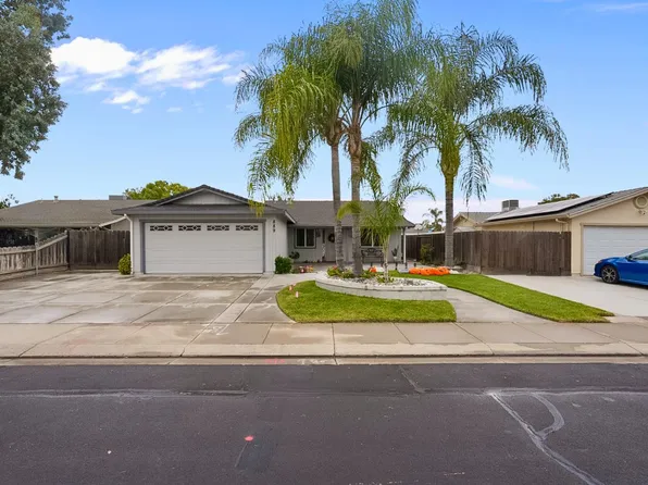 889 Magrath Ave, Manteca, CA 95337