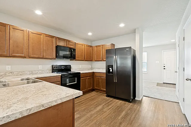 9019 Gibbons Trce — Photo 15