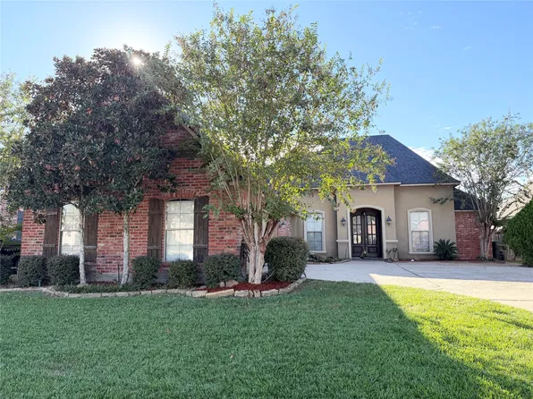 10030 Somerset Ln, Shreveport, LA 71106