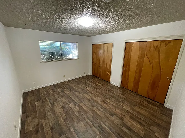 15 San Gabriel Dr — Photo 8
