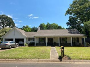 1362 Joplin Dr, Grenada, MS 38901