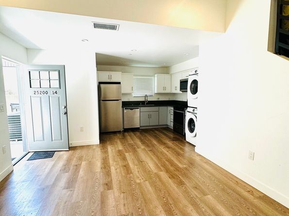 25200 Frampton Ave #1/4