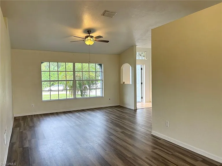 6143 Hendley Ct — Photo 6