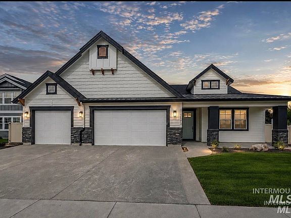 2nd image of 2173 N Burnam Pl
