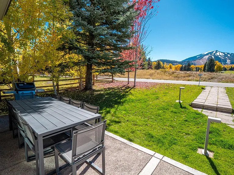 1510 Homestake Dr — Photo 43