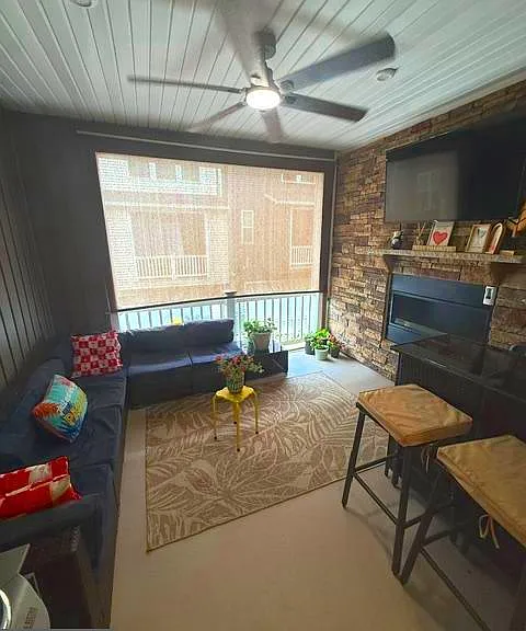 11158 Meridian Hill Way — Photo 20