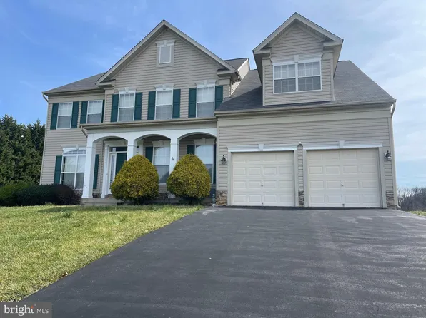 18081 Knoll Dr, Fairplay, MD 21733