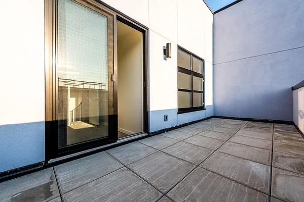 Rented by Nooklyn NYC LLC | media 134