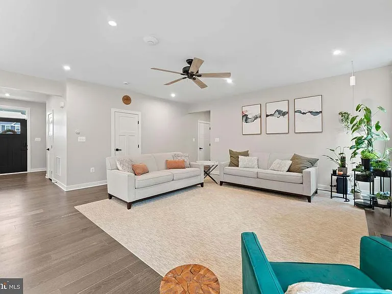 8600 Rawlings Ct — Photo 14