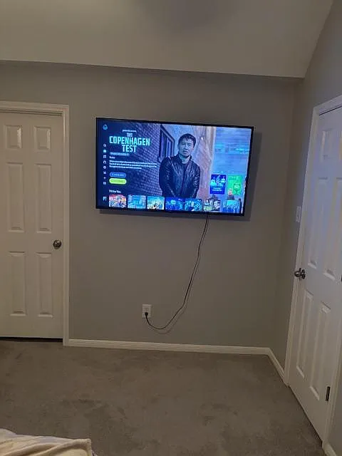 2 bed, 1.5 bath, 3000 sqft, $979 — Photo 3