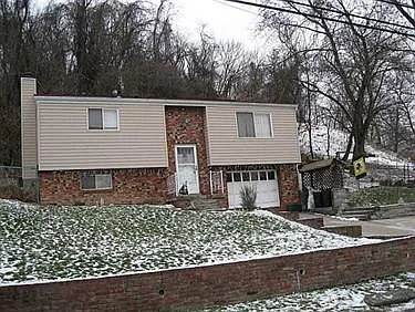 2235 Pittview Ave photo 1