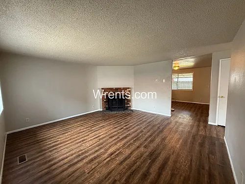 Floor plan 2320