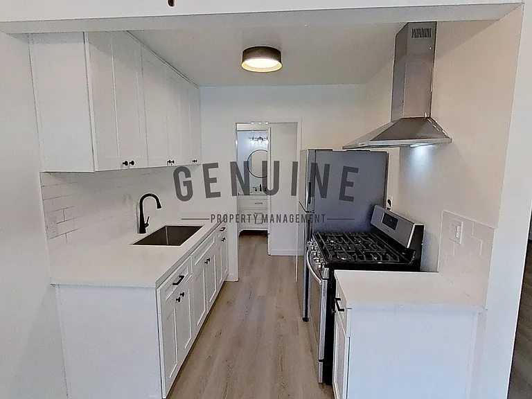 971 S Idaho St #16 — Photo 6