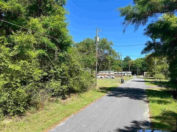 1443 Craft Dr, Tallahassee, FL 32305