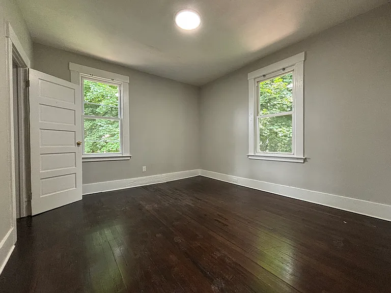346 Goffe St #2 — Photo 7