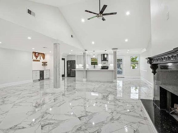 5th image of 28 Monte Carlo Dr