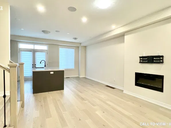 96 Turnberry Ln, Barrie, ON L9J 0M3