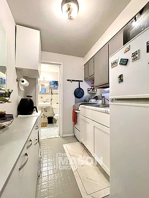 Rented by Mason Group LLC | media 14