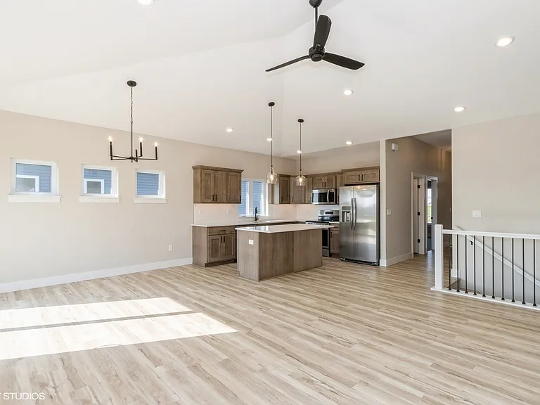 Sweetwater Townhomes — Photo 73