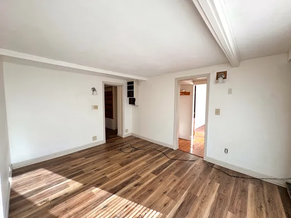 3 Church St APT 1A, Stafford Springs, CT 06076