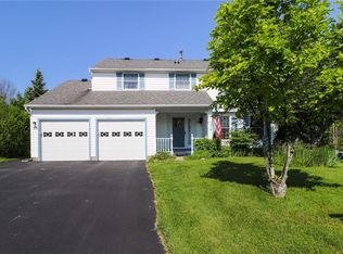 33 Crosswood Ct, Rochester, NY 14612