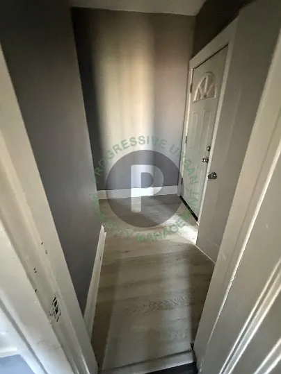 3412 E 147th St #1 — Photo 15