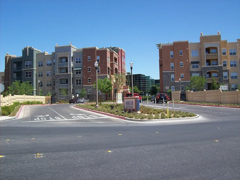 50 E Serene Ave #415