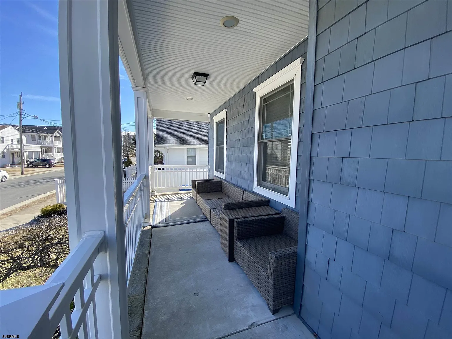 3 bed, 2.5 bath, $2,500 — Photo 3