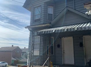 908 Pollock Ave #1/2, New Castle, PA 16101