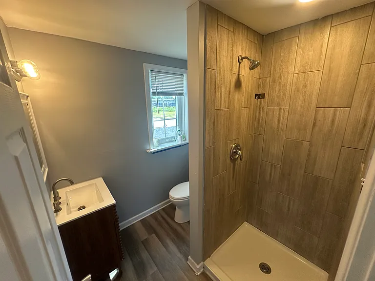 10238 Warwick Blvd — Photo 7