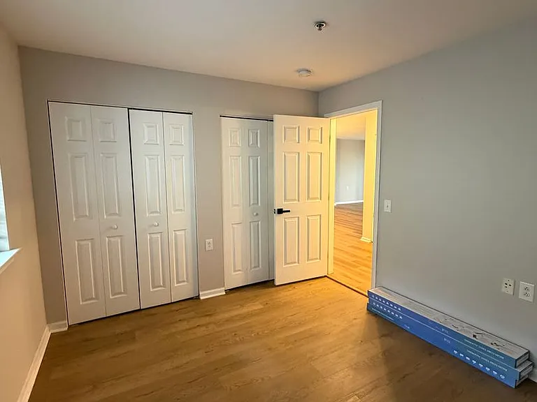2 Leverington Ave #28 — Photo 25