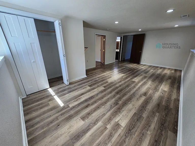 3318 S Bernard St — Photo 18