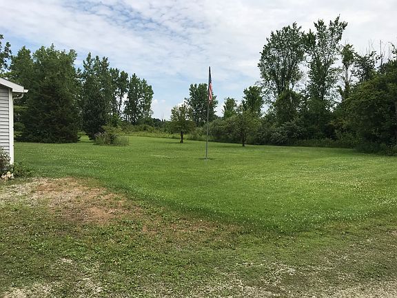 3rd image of 2884 County Road 24