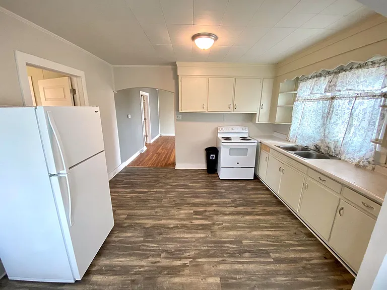 1806 Owens Rd — Photo 20