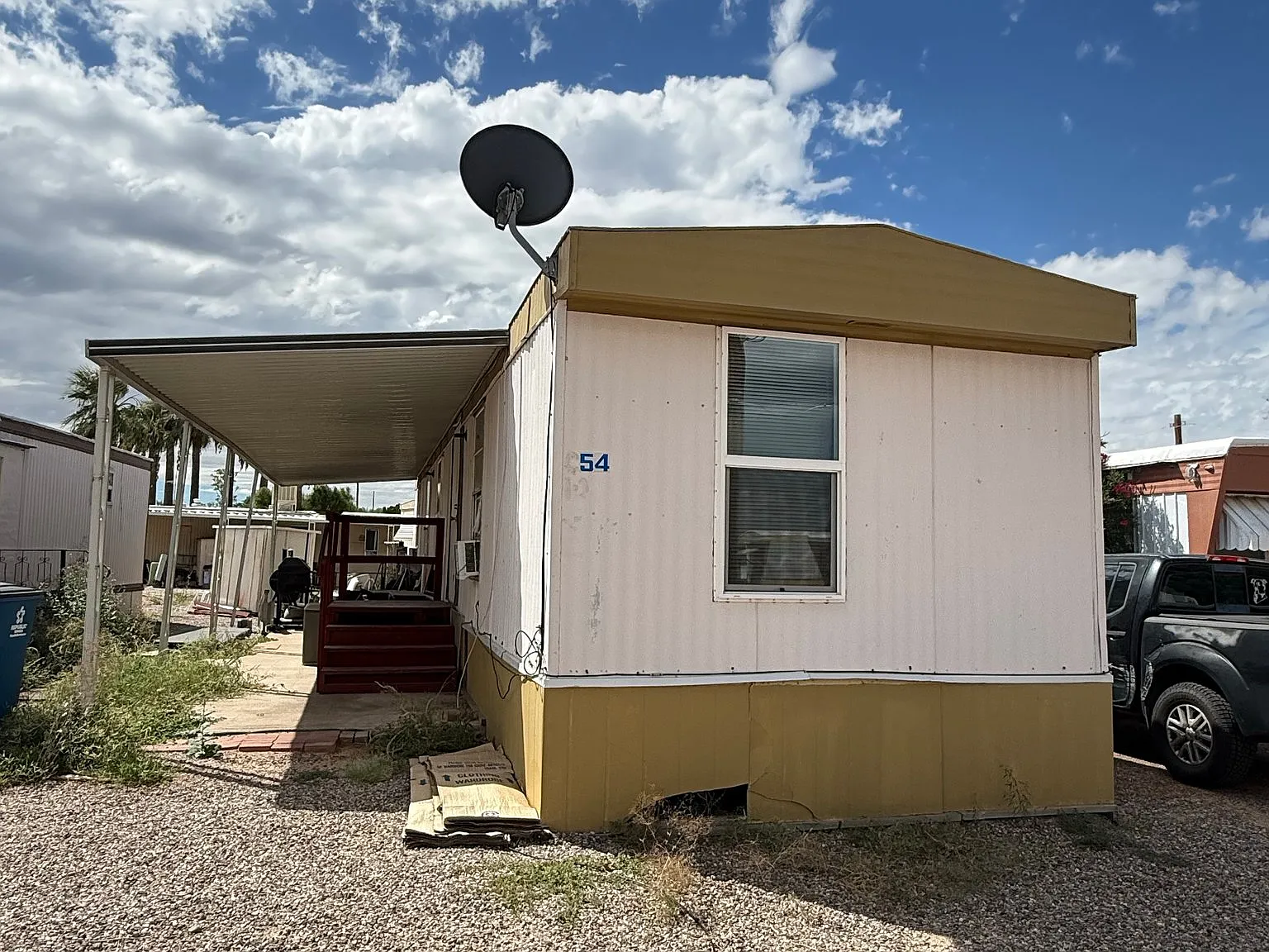Beautiful Move-In Ready Mobile Home 2 Bed 1 Bath — Photo 2