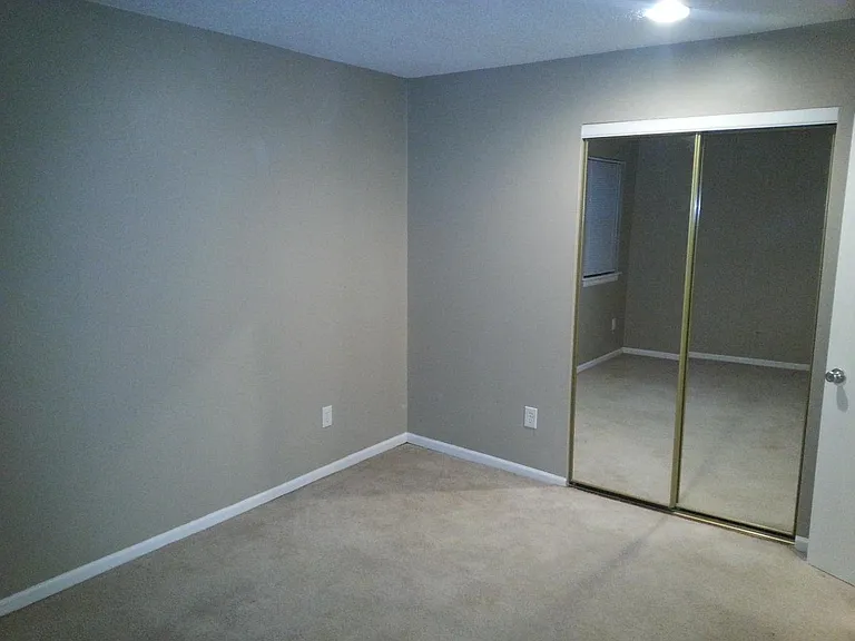 2838 Eaton St — Photo 12
