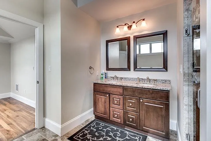 244 Adams St #2 — Photo 23